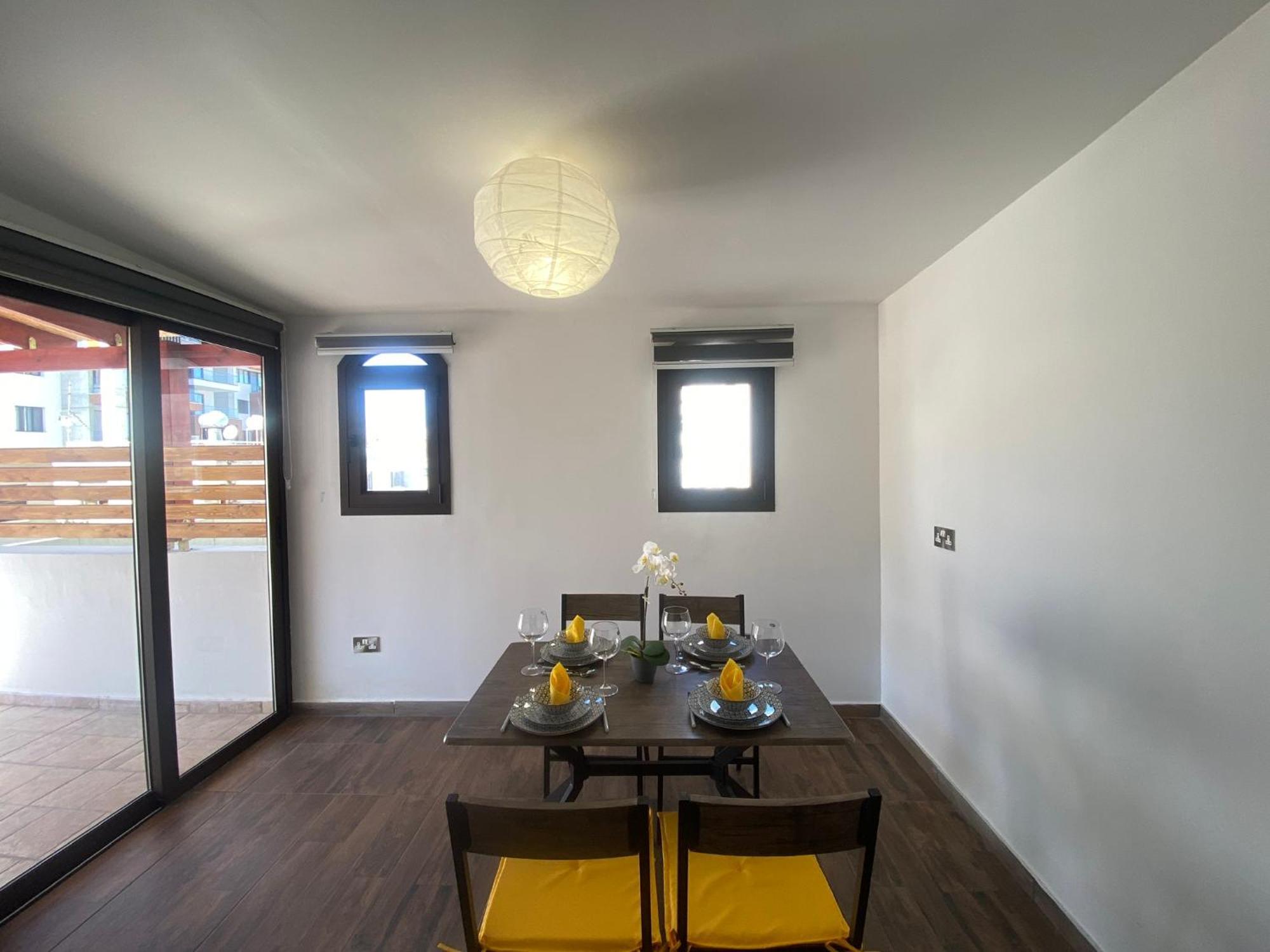 Philip Spacious Apartment Лимасол Экстерьер фото